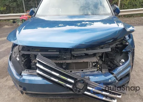 2018 Volkswagen Tiguan 2.0T Se/2.0T Sel из США, поврежденный, VIN 3VV3B7AX3JM092801